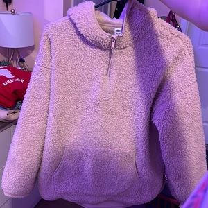 Old navy fuzzy jacket